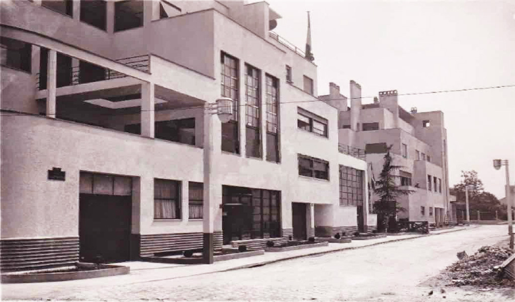 La rue Mallet-Stevens (1926-1927) La rue Mallet-Stevens (1926-1927)